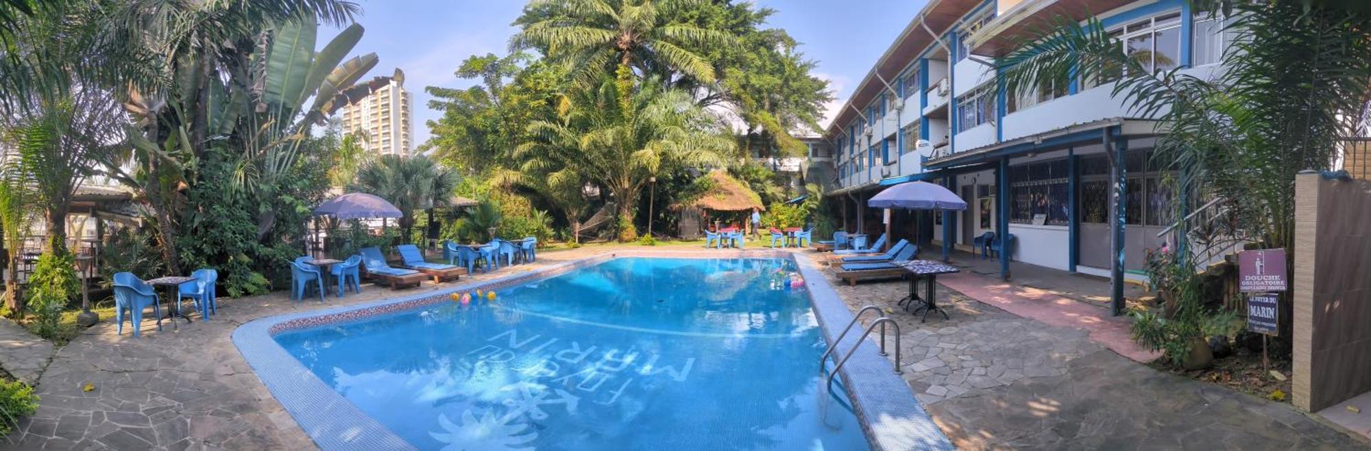 Foyer Du Marin Hotel Douala Bagian luar foto